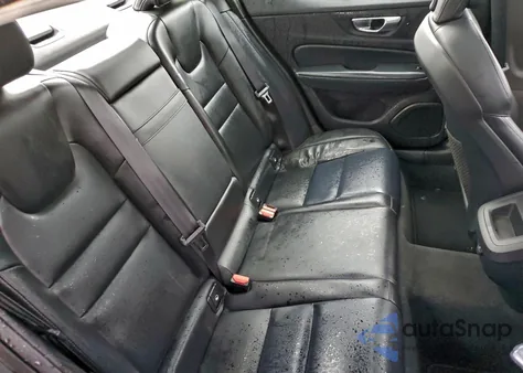 2024 Volvo S60 Core z USA, uszkodzony, nr VIN 7JRL12FK3RG326850